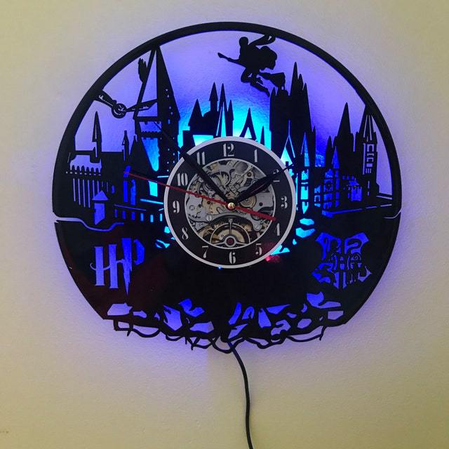 Harry Potter Vinyl Wall Clock with LED Night Light