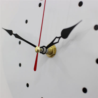 Cat Tail Swing Wall Clock