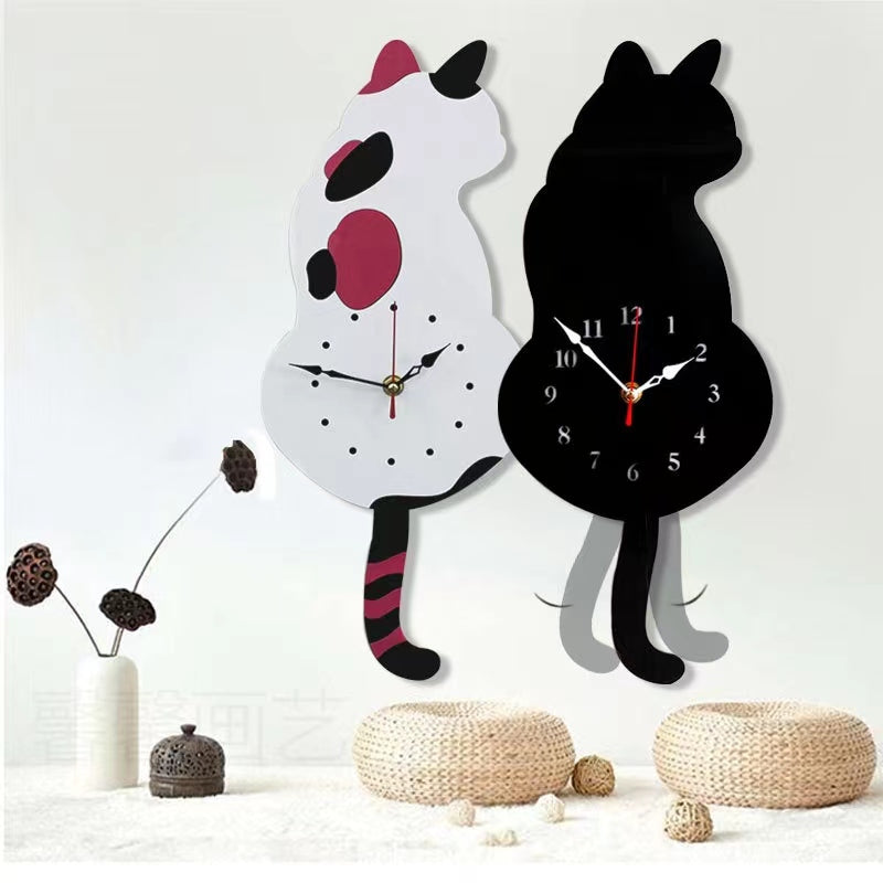 Cat Tail Swing Wall Clock